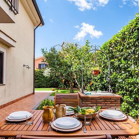 Siliqua House With Garden By Wonderful Italy Villa เตรคาสตาญิ ภายนอก รูปภาพ